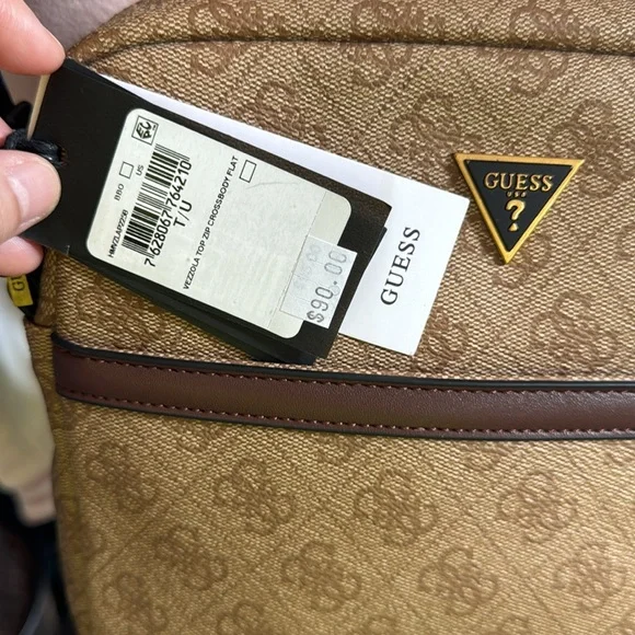 Guess Crossbody Bag - Picture 3 of 3